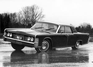 Lincoln Continental Sedan 1965 года